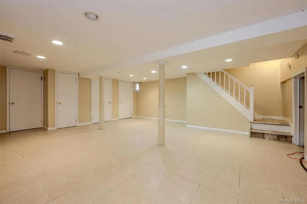 13802 Rockaway Beach Boulevard Belle Harbor, NY 11694