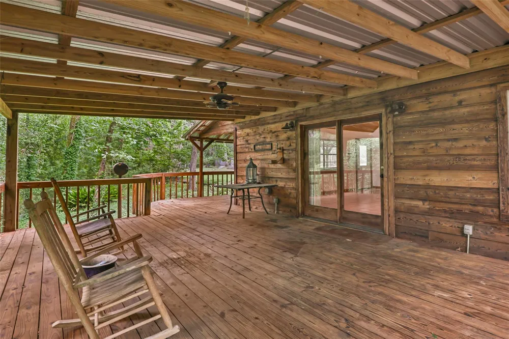186 County Road 637 Dayton, TX 77535