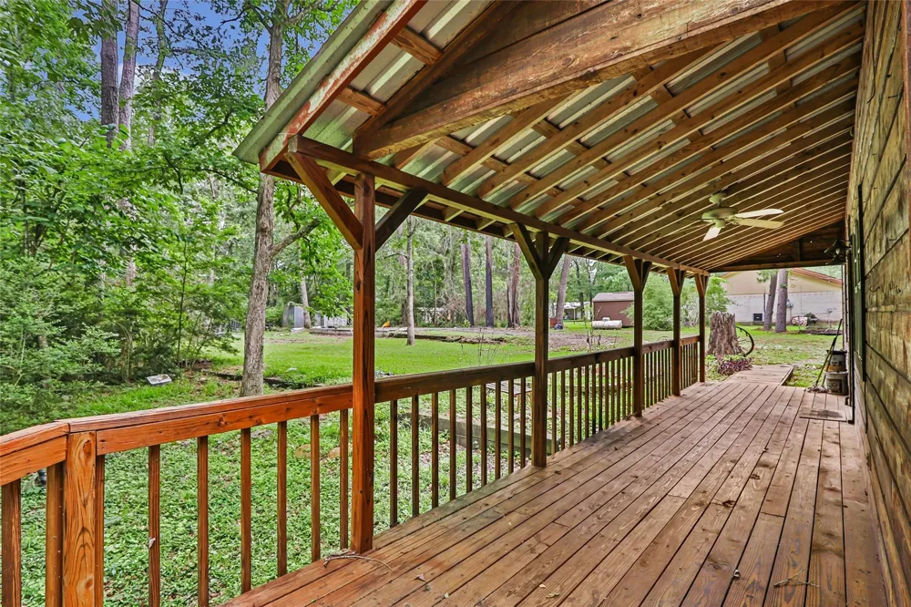 186 County Road 637 Dayton, TX 77535