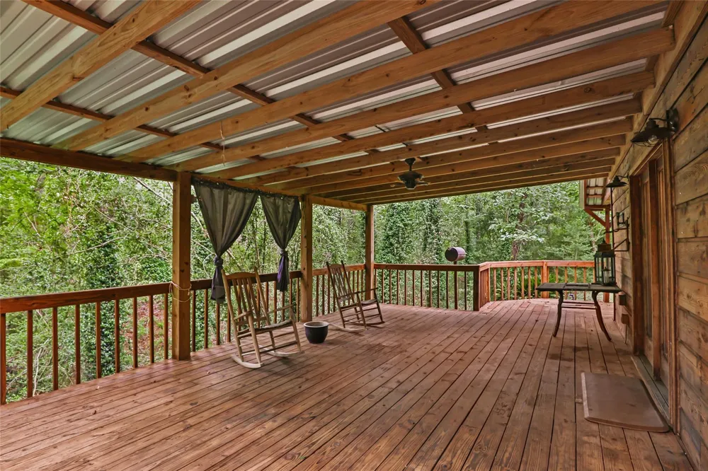 186 County Road 637 Dayton, TX 77535
