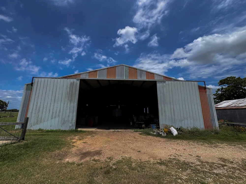 11810 Zamanek Road Needville, TX 77461