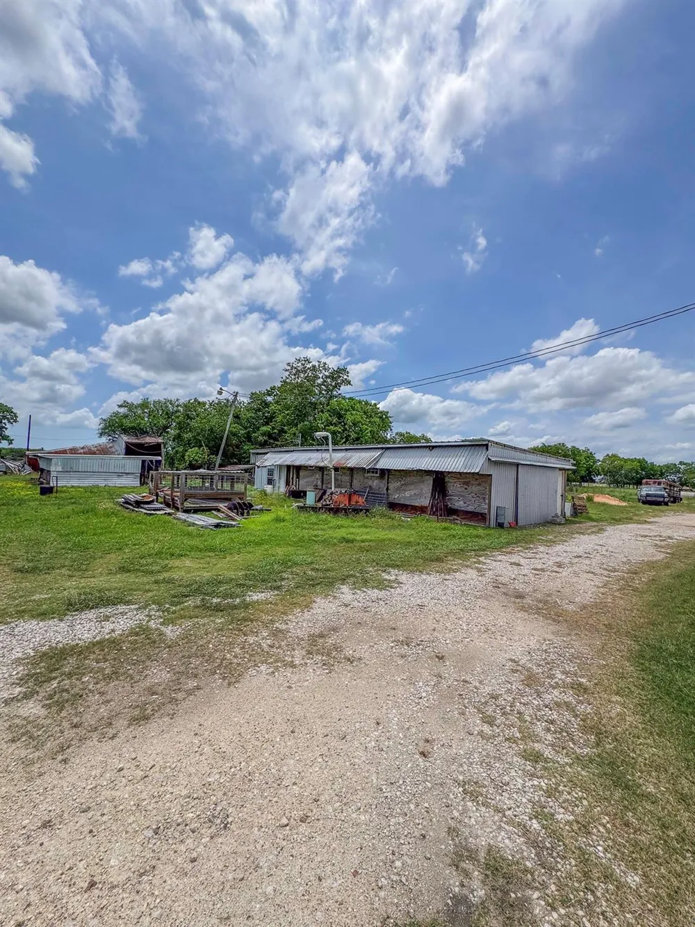 11810 Zamanek Road Needville, TX 77461
