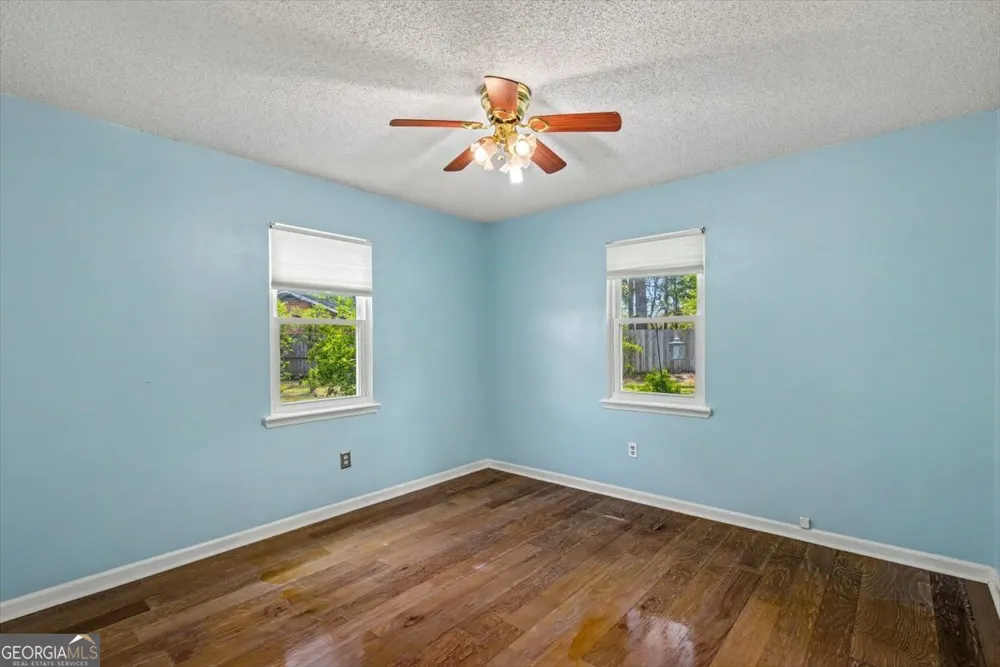 762 Robin Hood DR Hinesville, GA 31313