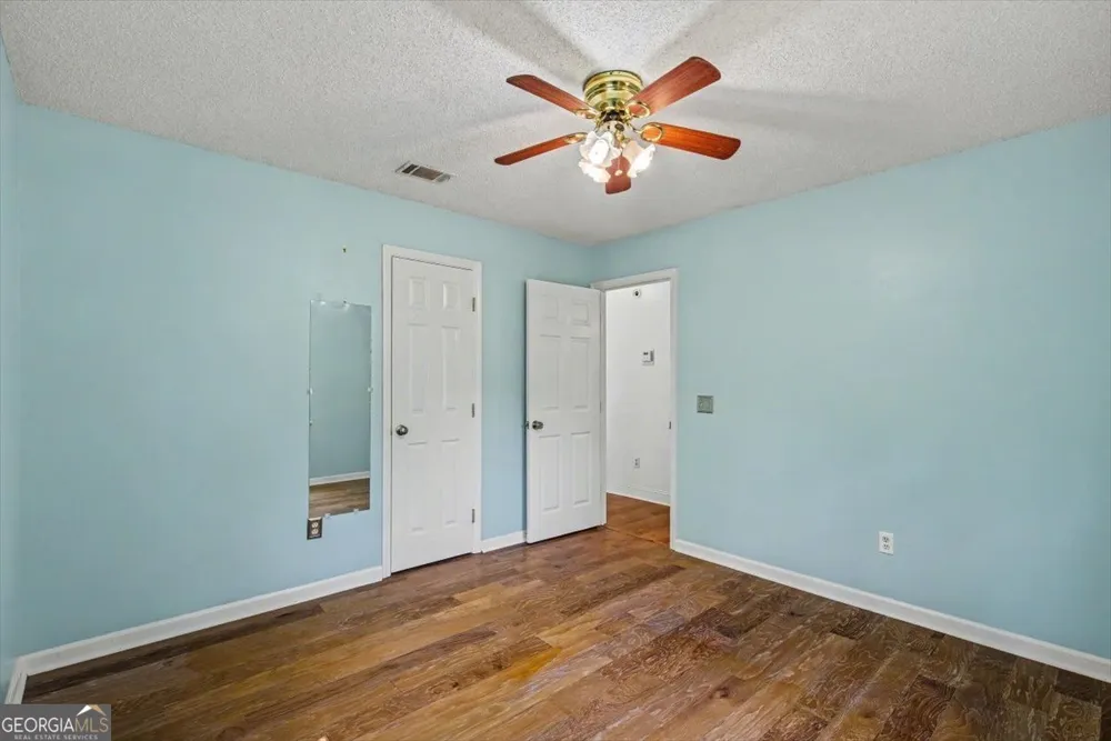 762 Robin Hood DR Hinesville, GA 31313