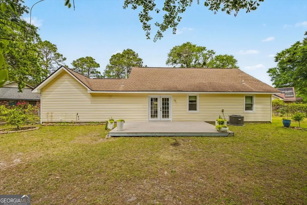762 Robin Hood DR Hinesville, GA 31313