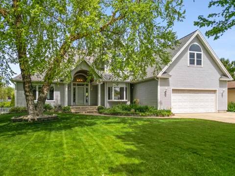 607 Apache Drive