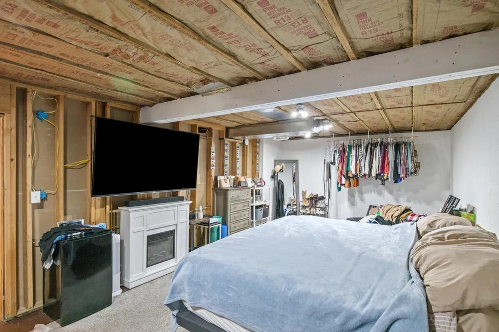 607 Apache Drive Fremont, MI 49412