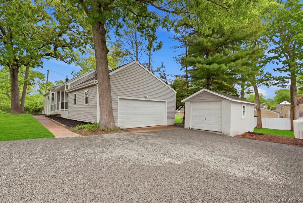 101 Rustic Road Centereach, NY 11720