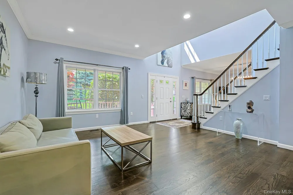 288 Lafayette Avenue Cortlandt Manor, NY 10567