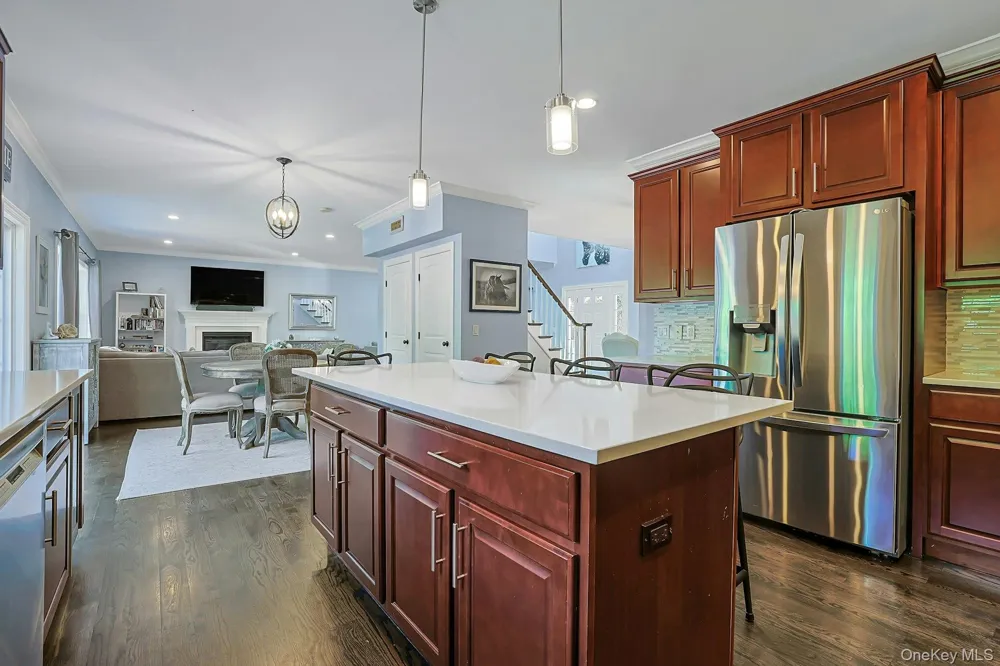 288 Lafayette Avenue Cortlandt Manor, NY 10567