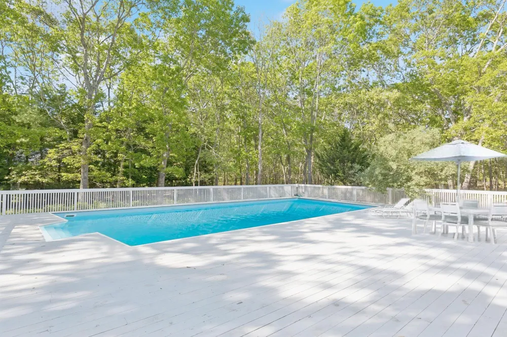 108 Merchants Sagaponack, NY 11962
