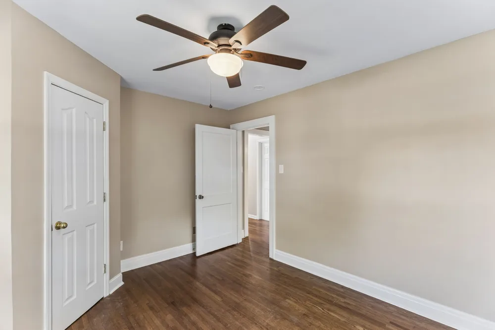 1057 Mapleash Ave Columbia, TN 38401