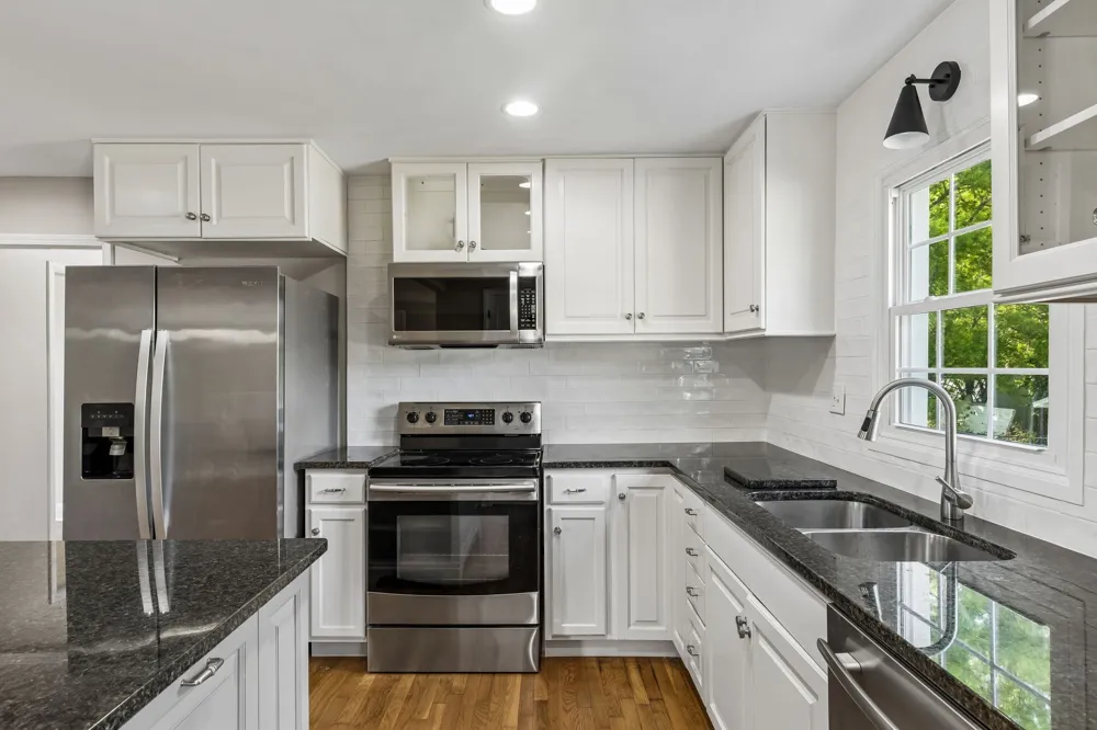 1057 Mapleash Ave Columbia, TN 38401