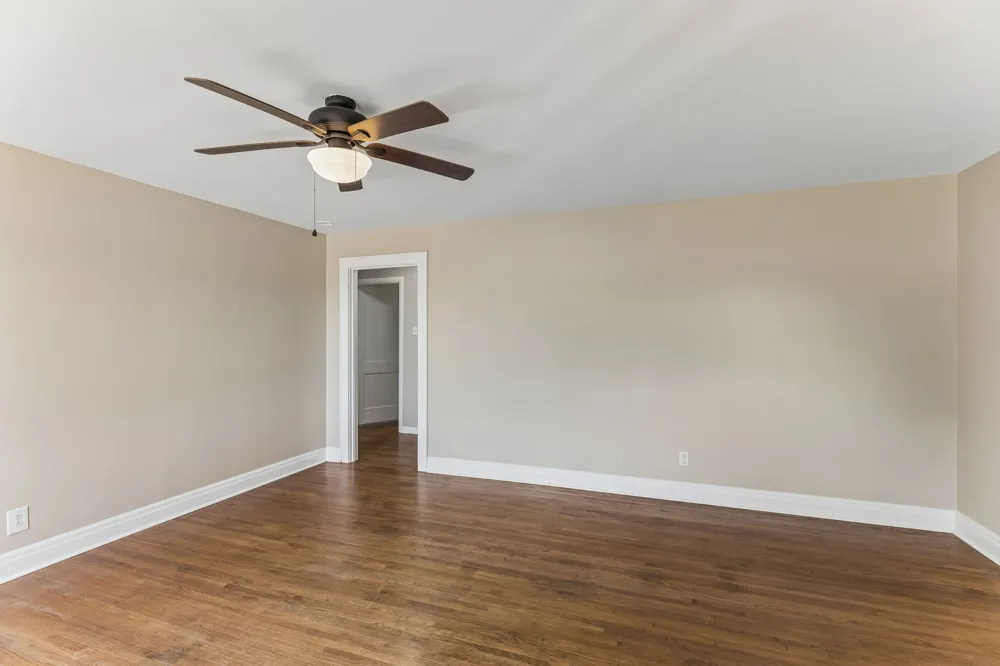 1057 Mapleash Ave Columbia, TN 38401