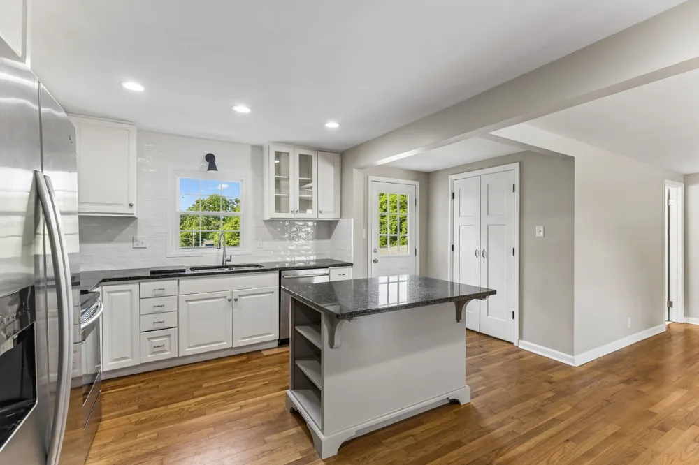 1057 Mapleash Ave Columbia, TN 38401