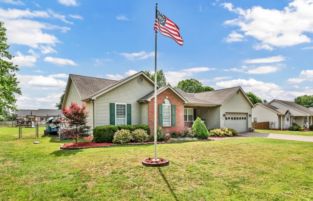 4111 Dixie Beeline Hwy Trenton, KY 42286
