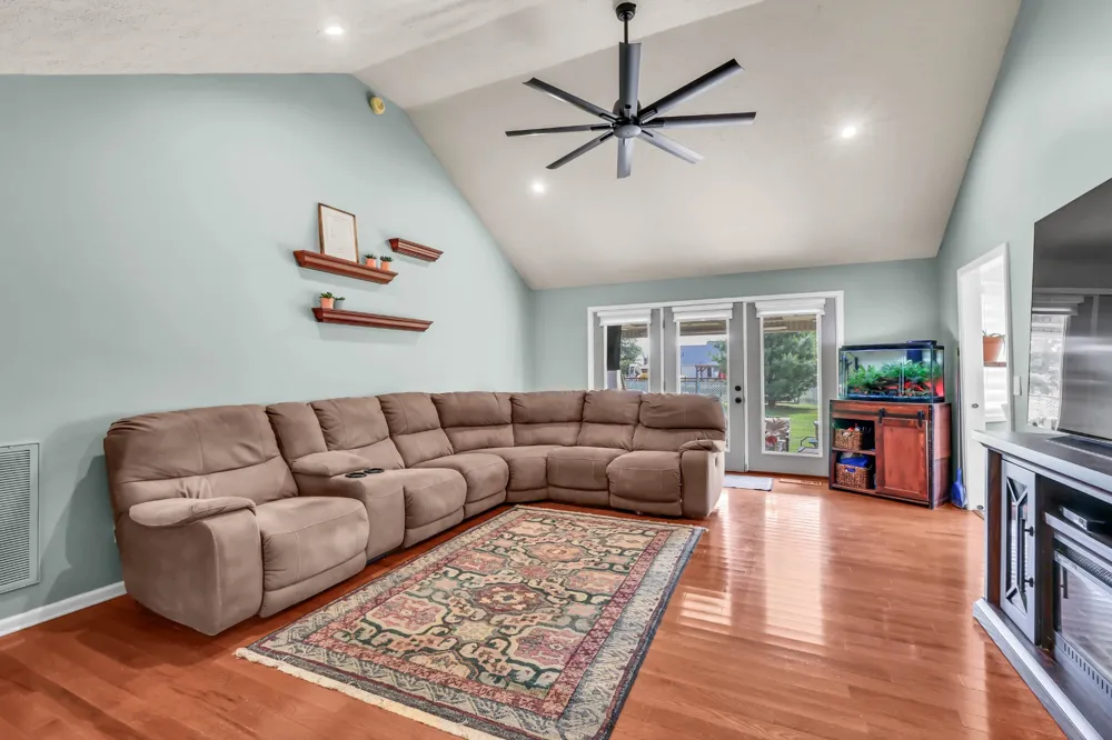 4111 Dixie Beeline Hwy Trenton, KY 42286