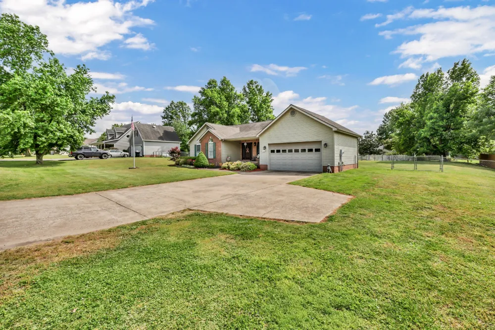 4111 Dixie Beeline Hwy Trenton, KY 42286