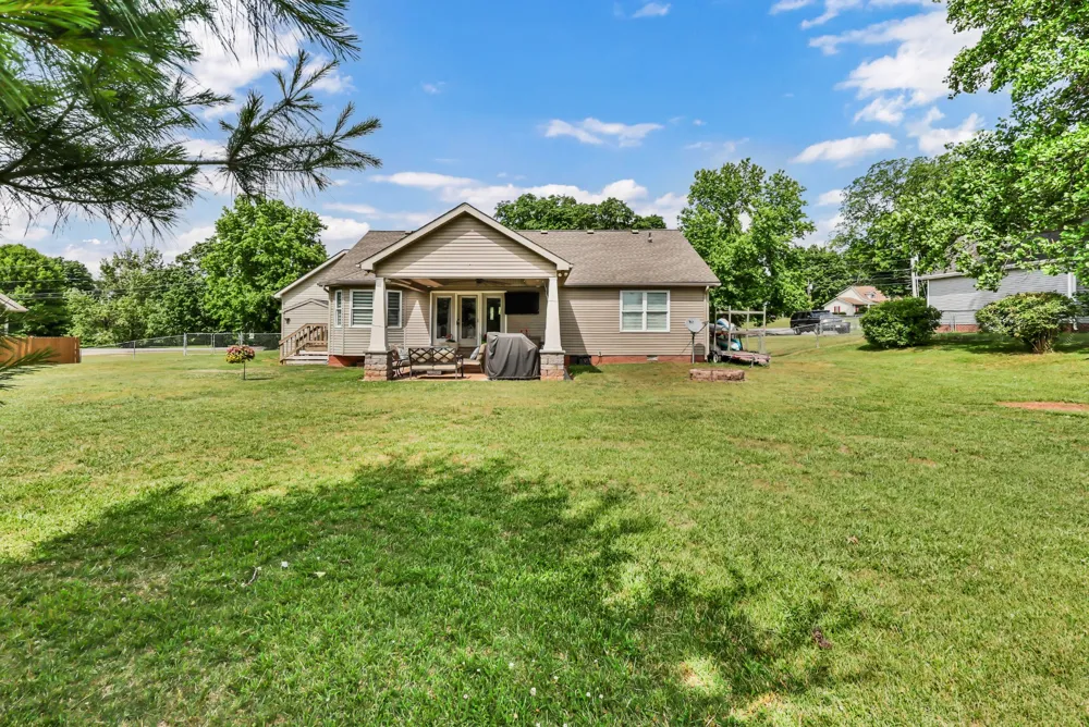 4111 Dixie Beeline Hwy Trenton, KY 42286