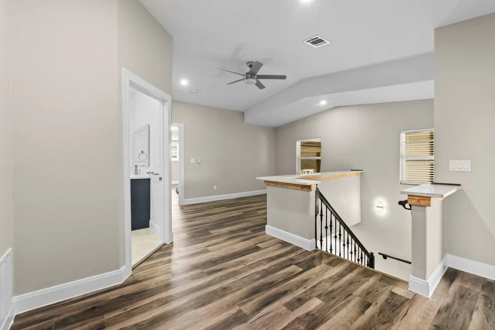 225 Buttercup Lane Floresville, TX 78114