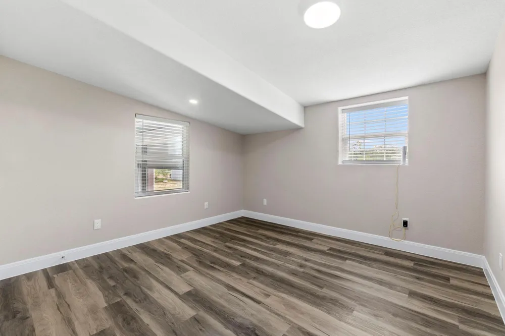 225 Buttercup Lane Floresville, TX 78114