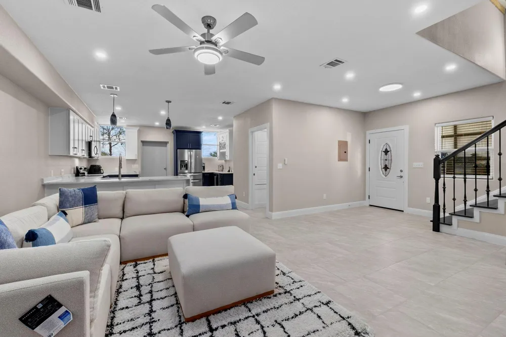 225 Buttercup Lane Floresville, TX 78114