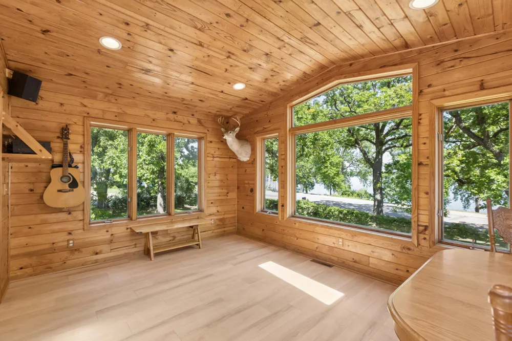 1195 Lakeshore Drive Big Lake, MN 55309