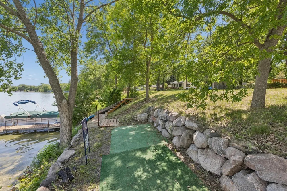 1195 Lakeshore Drive Big Lake, MN 55309
