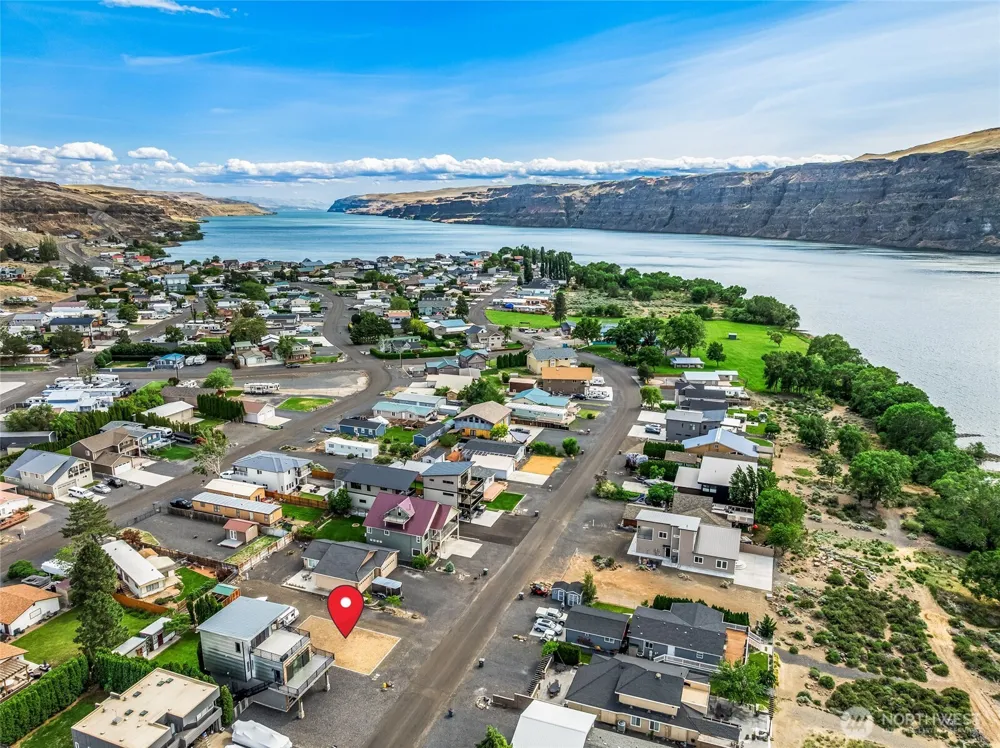 685 River Drive SW Quincy, WA 98848