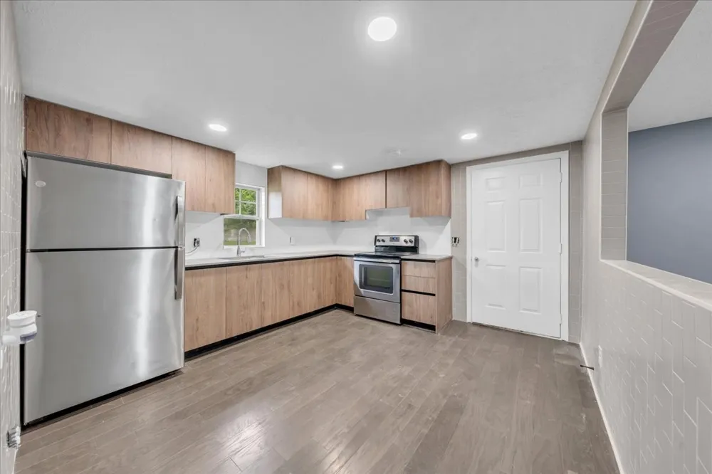 72 W 1st St Hillsboro, TN 37342