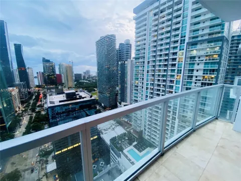 1060 Brickell Ave #3109