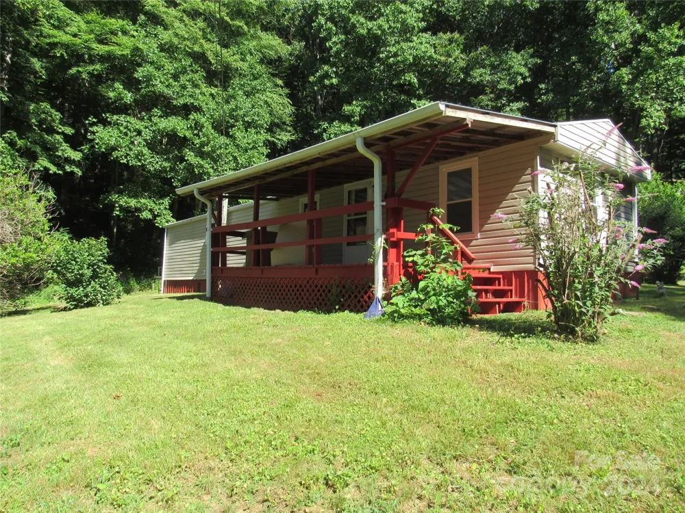 664 Woodfin Road Sylva, NC 28779