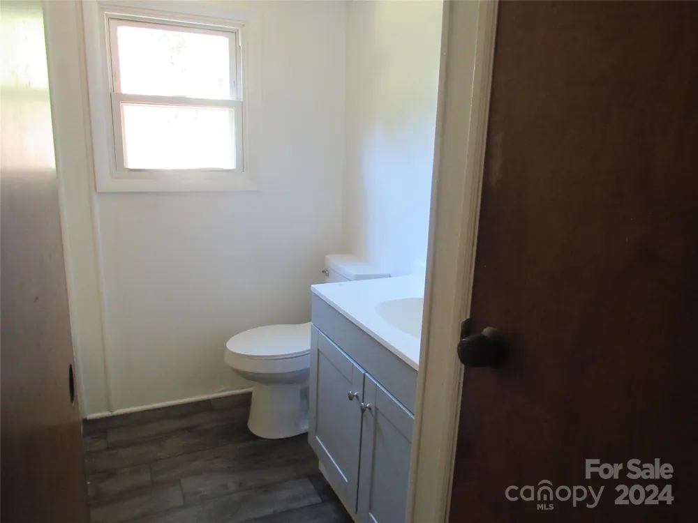 664 Woodfin Road Sylva, NC 28779