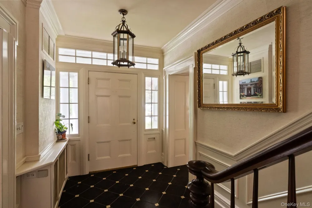 322 Albany Avenue Kingston, NY 12401