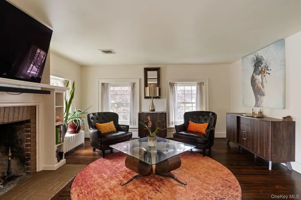 322 Albany Avenue Kingston, NY 12401