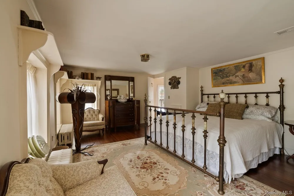 322 Albany Avenue Kingston, NY 12401