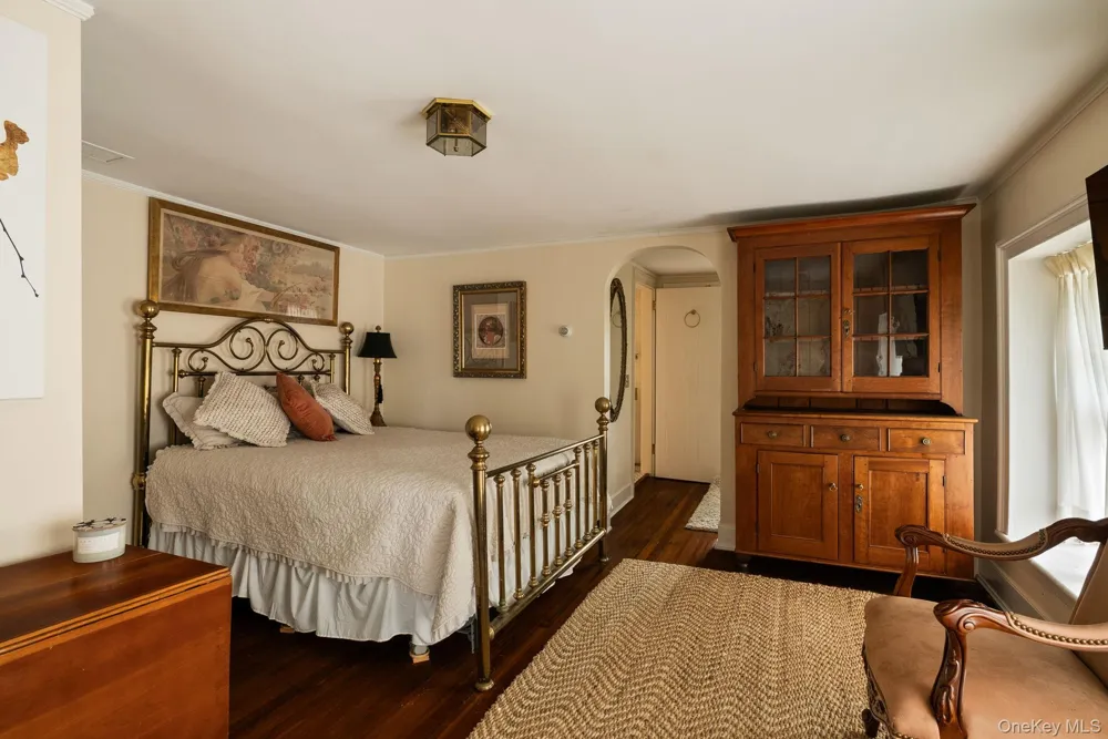 322 Albany Avenue Kingston, NY 12401