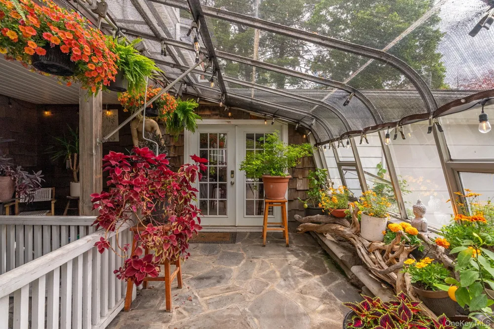 322 Albany Avenue Kingston, NY 12401