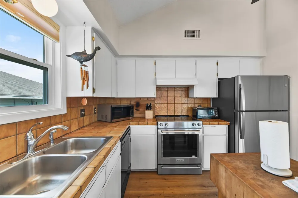 22101 Guadalupe Drive Galveston, TX 77554