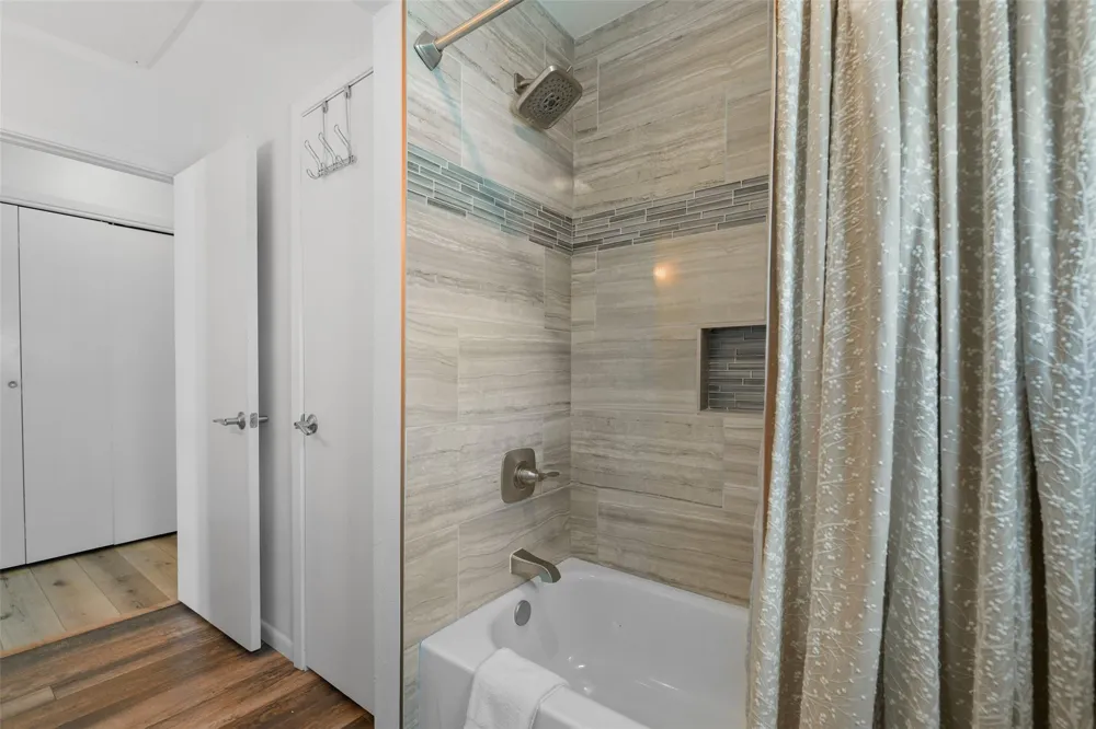 22101 Guadalupe Drive Galveston, TX 77554