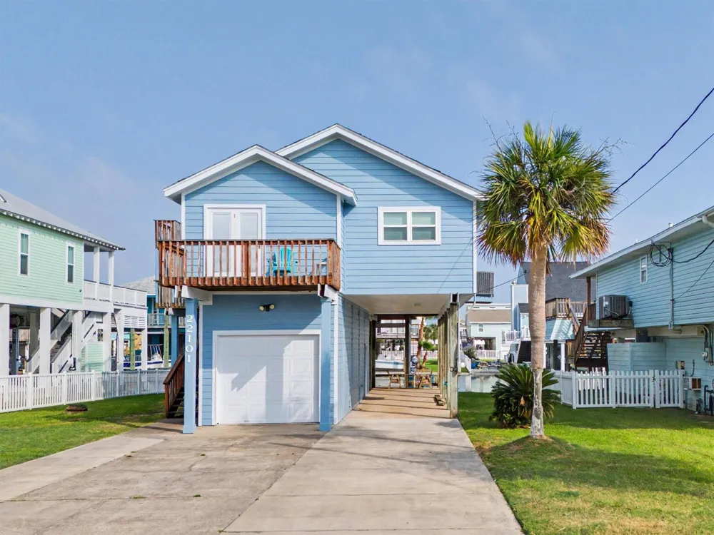 22101 Guadalupe Drive Galveston, TX 77554