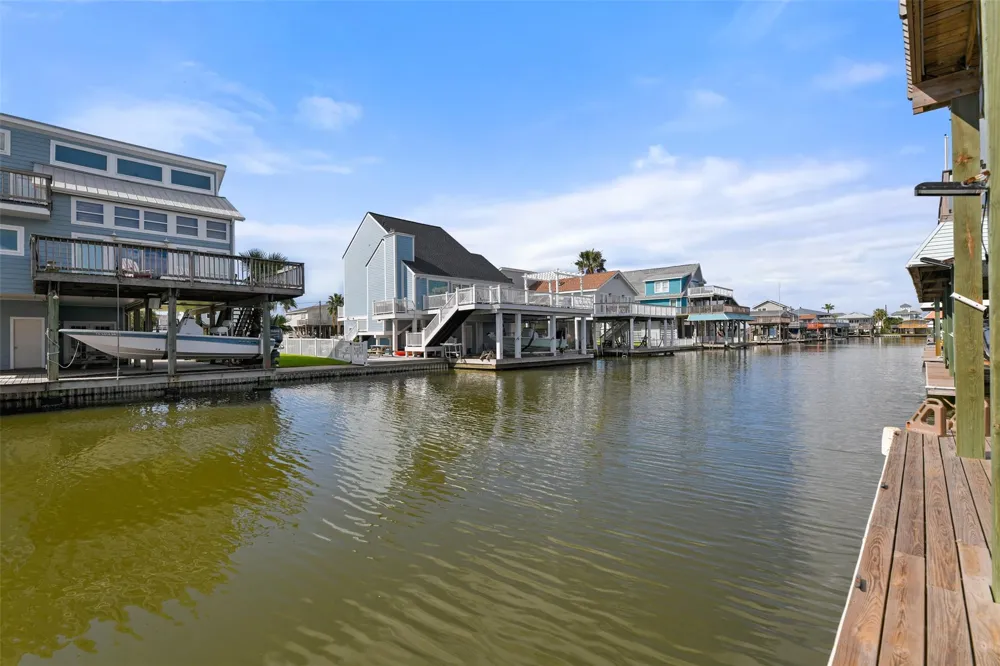 22101 Guadalupe Drive Galveston, TX 77554
