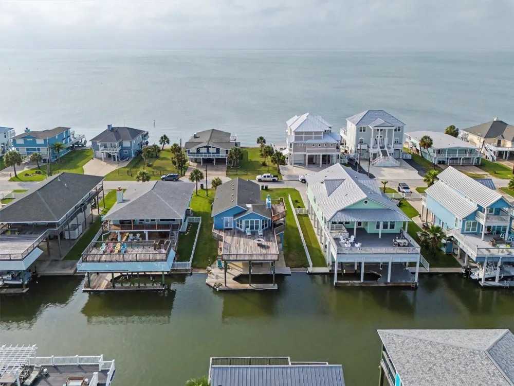 22101 Guadalupe Drive Galveston, TX 77554