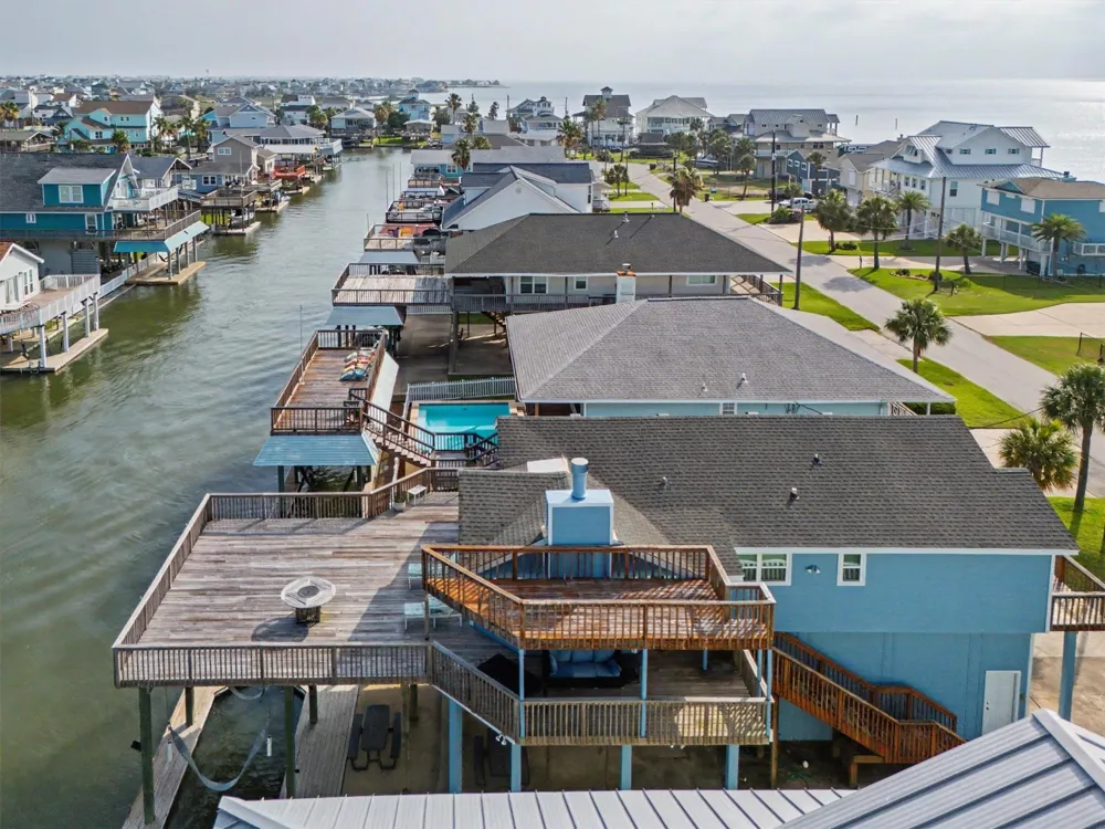 22101 Guadalupe Drive Galveston, TX 77554