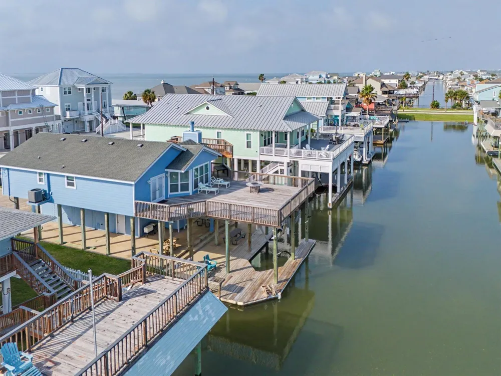 22101 Guadalupe Drive Galveston, TX 77554