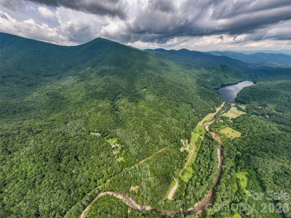 00 Lake Logan Road Canton, NC 28716