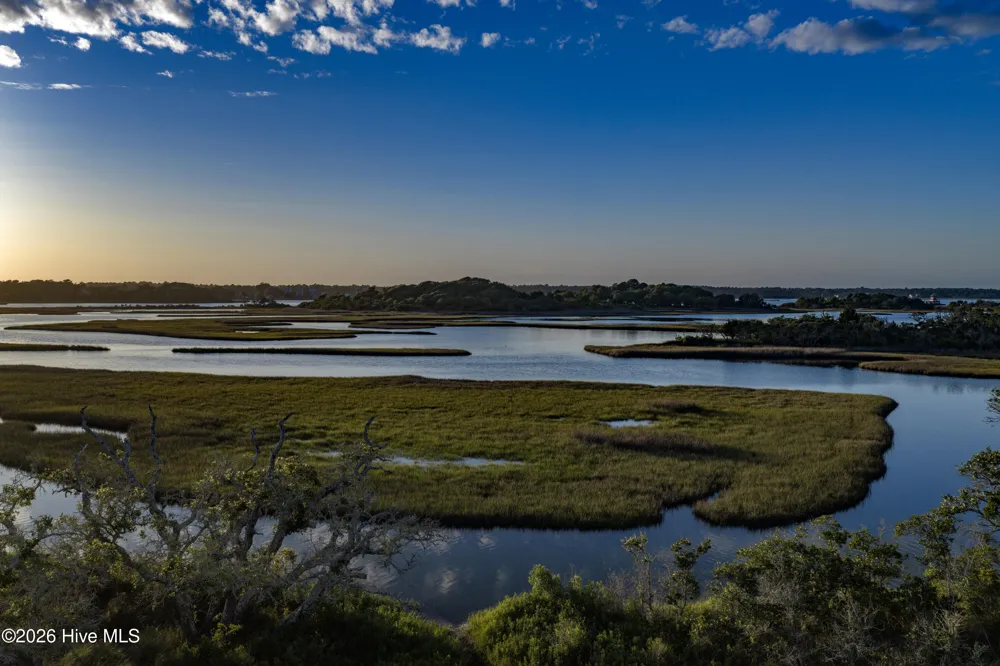 0 W Wilmington Avenue Surf City, NC 28445