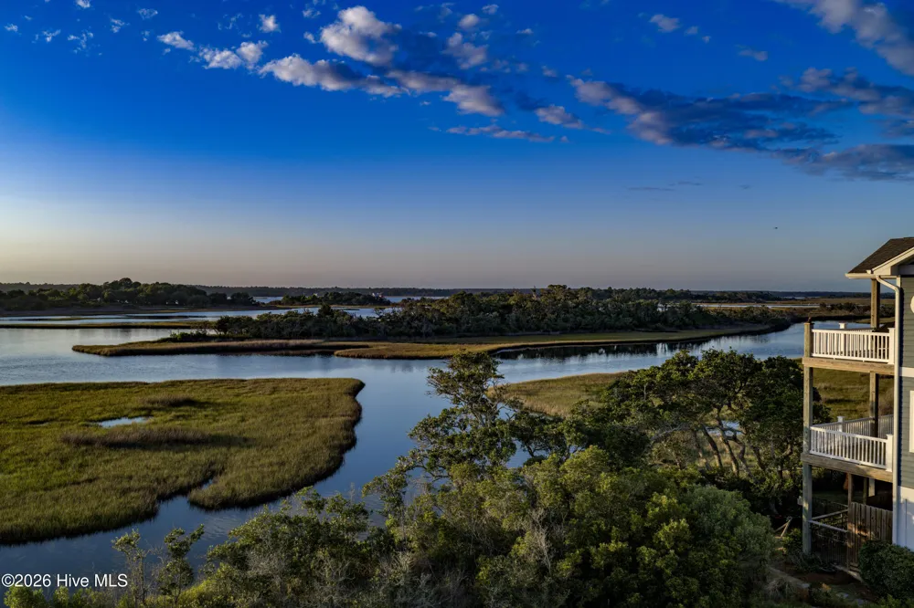 0 W Wilmington Avenue Surf City, NC 28445