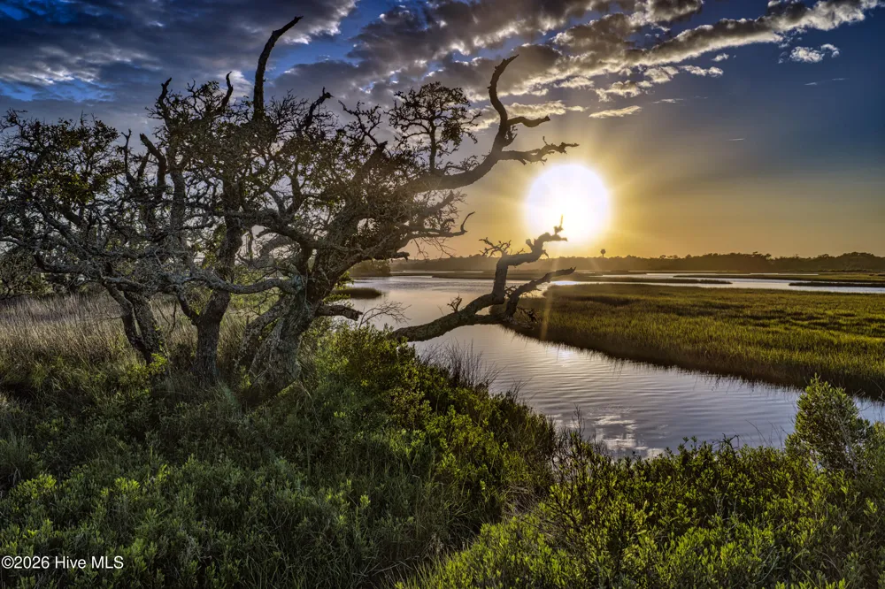 0 W Wilmington Avenue Surf City, NC 28445