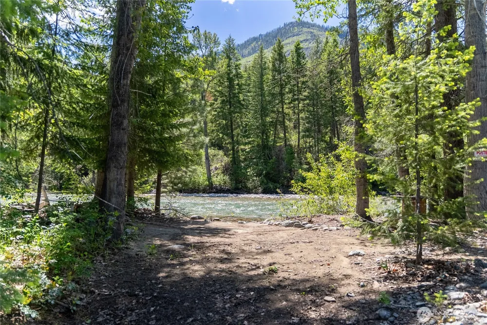 97 TBD Cedarosa Way Mazama, WA 98833